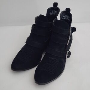 215‎ Target Black Suede Ankle Booties Size 7.5